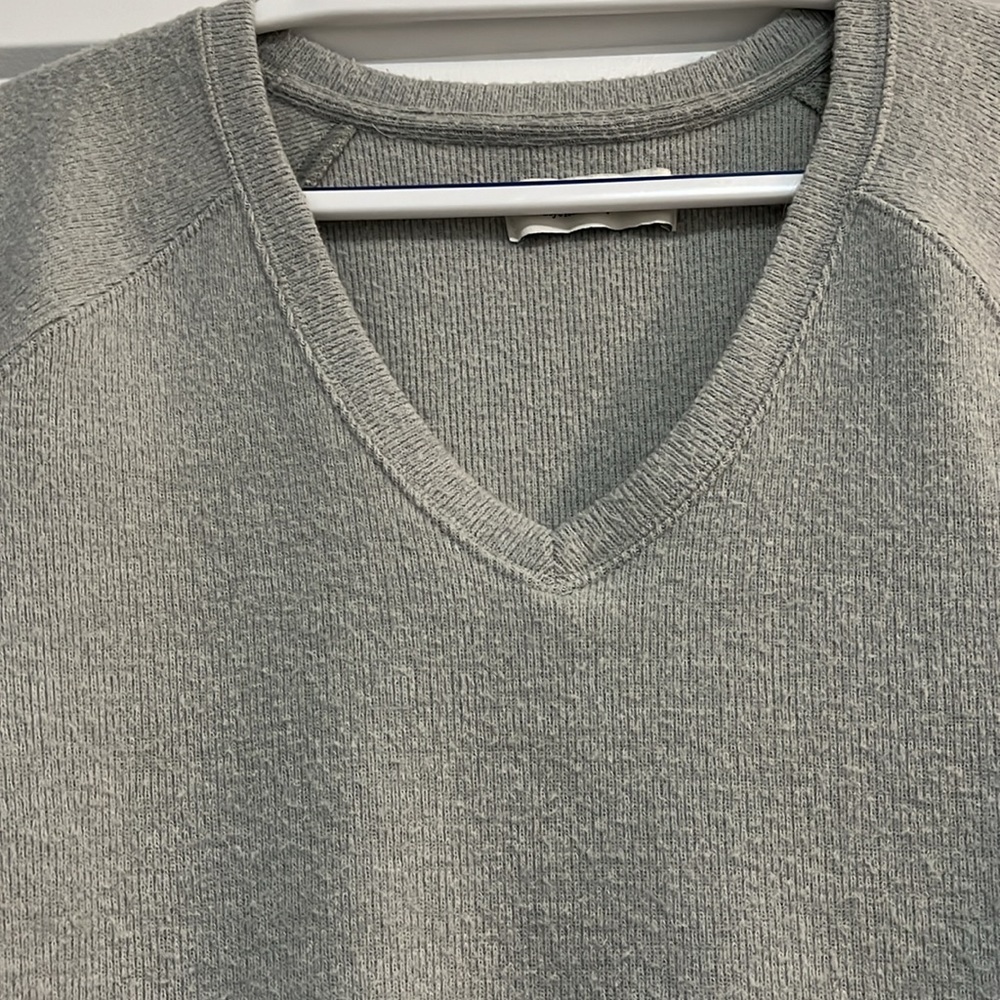 Abercrombie Sweater - Picture 2 of 4